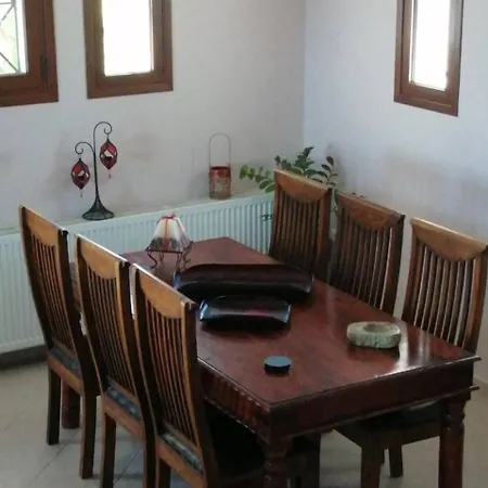 Cozy Apollon Villa, Sea View, Next To Galaxidi Vila