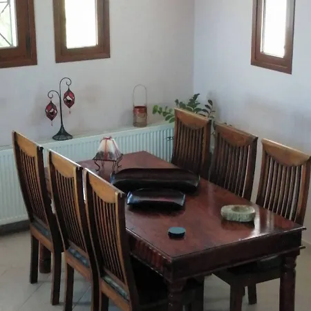 Cozy Apollon Villa, Sea View, Next To Galaxidi エラティニ